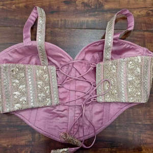 Blusa de Sari Nupcial Simple con Cuello Corazón, Tejida, Transpirable, Minimalista, 100% Poliéster, Color Rosa Polvoriento, para Invierno/Primavera/Verano - Product Image 3