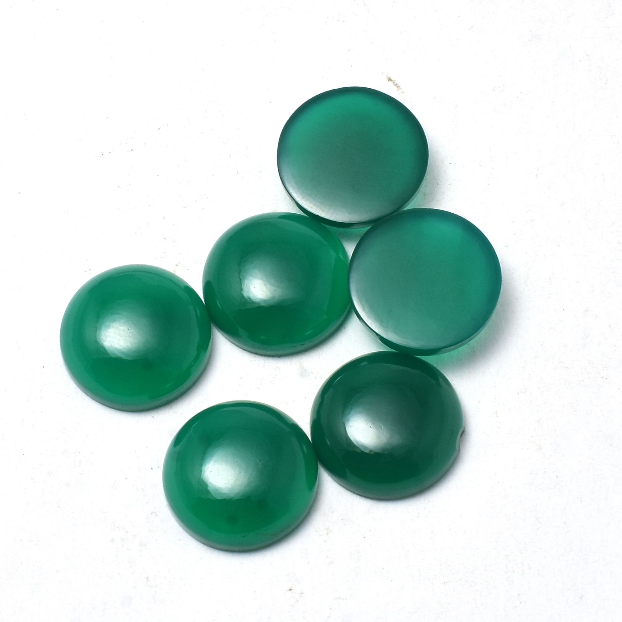 สีเขียว