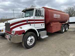 Camion-citerne à carburant 6x4 automatique de 20 mètres cubes en acier, véhicule de transport d'hydrocarbures, camions de ravitaillement en liquides inflammables à vendre - Product Image 4