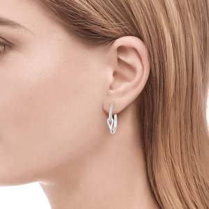 ต่างหูห่วงเพชรเงินสเตอร์ลิง Jeulia Knot - Product Image 4