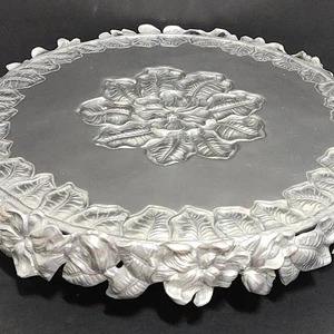 Support à gâteau à motif floral pour servir lors de fêtes, réceptions de mariage, anniversaires, réceptions à domicile, buffet et centre de table - Product Image 3