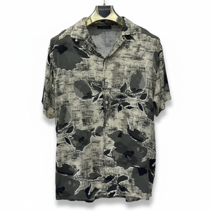 Chemise Homme Florale Moderne à Manches Courtes Coupe Décontractée Légère en Satin Élégante Tenue Décontractée d'Été pour les Vacances Infroissable Séchage Rapide - Product Image 3