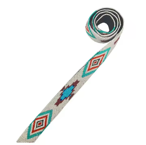 Ceinture brodée à la main avec des perles de rocaille tendance, beauté intemporelle dans chaque fil, ceinture brodée à la main par MD HANDICRAFTS - Product Image 1