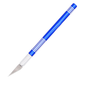 Cuchillo de bisturí de metal antideslizante Usos para cirugía Buena venta Nueva llegada Mejor material Utiliza mango de bisturí quirúrgico POR INNOVAMED - Product Image 1