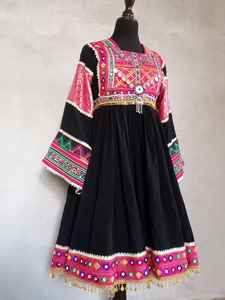 Fabricants de vêtements sur mesure en gros, robes vintage de style afghan, vêtements respirants à manches longues pour adultes et enfants - Product Image 3