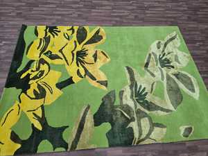 พรมขนสัตว์ทอมือ งานแฮนด์เมด สีเขียวและสีสันสวยงาม เหมาะสำหรับห้องนั่งเล่น เด็ก ผู้ใหญ่ โรงแรม สำนักงาน - Product Image 2