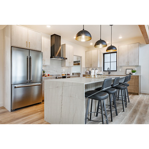 Encimeras de Cuarzo Calacatta Personalizadas para Cocina y Baño, Encimeras de Piedra Natural, Placas de Cuarzo Carrara Calacata para Proyectos Hoteleros - Product Image 1