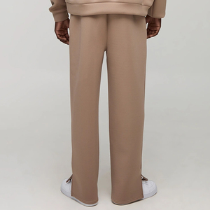 Survêtement pour homme en coton/polyester durable, respirant, avec logo personnalisé imprimé, coupe ample pour plus de confort, prix abordable. - Product Image 6