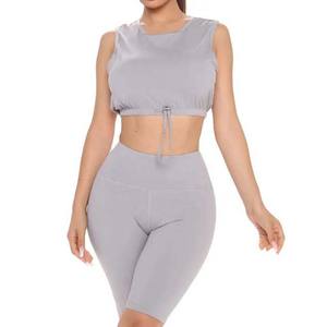 Wholesale Women Sports Gym Wear <b>Tights</b> And Crop Top 2 Pieces Seamless Yoga Set High Quality Solid <b>Color</b> Spandex Polyester Woman - Product Image 1