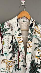 Chaqueta Kantha con estampado de jungla India hecha a mano, bata Kantha de algodón de invierno en estilo Kimono, ropa de playa - Product Image 6