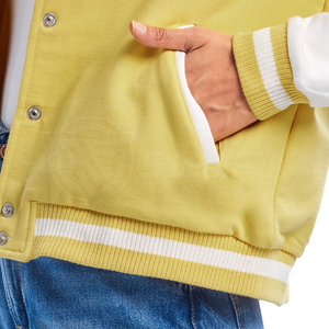 Blouson universitaire personnalisé pour femme – Hiver – Qualité supérieure – Design unique – Extérieur en coton tricoté respirant – Séchage rapide – Amovible - Product Image 5