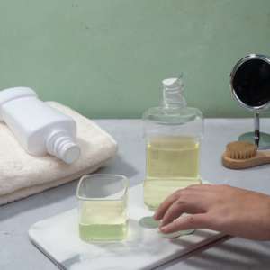 Sam Lan Hanoi-Made Leak-Proof <b>Tamper</b>-Evident Heat Induction Seal Liner PS/PET/PP 10ml Capacity Customizable Bottles Closure - Product Image 3