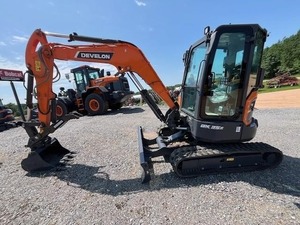 Miniexcavadora de Orugas DX35Z-7 2025, Motor de Alta Eficiencia, Cilindro Hidráulico Eaton, Componentes de Caja de Cambios - Se Ofrece en Excelentes Condiciones - Product Image 4