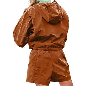 Conjunto de chándal para exteriores cortavientos, Top corto cortavientos, conjuntos cortos, cremallera a prueba de viento para mujer, con capucha en Color verde, traje de 2 piezas - Product Image 5