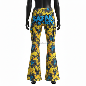 กางเกงขาบานผู้หญิง ผ้าโพลีเอสเตอร์ผสมสแปนเด็กซ์ พรีเมียม 230 GSM พิมพ์ลายแบบซับลิเมชั่นทั่วตัว พร้อมแผงกระเป๋าแบบคาร์โก้ รับสกรีนโลโก้ กางเกงขาบานผู้หญิง - Product Image 2