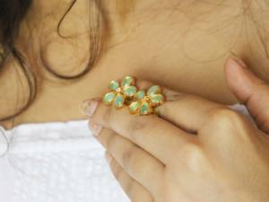 ต่างหูควอตซ์ทองเหลืองชุบทอง18K ทำด้วยมือเป็นของขวัญสำหรับผู้หญิงต่างหูเม็ดเดี่ยวรูปดอกไม้ - Product Image 4