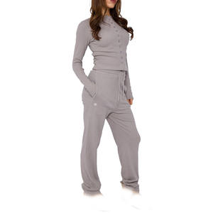 Ensemble deux pièces décontracté pour femme, haut à manches longues à boutons côtelés et pantalon de jogging, tenue en tricot pour la fabrication de marques OEM - Product Image 2