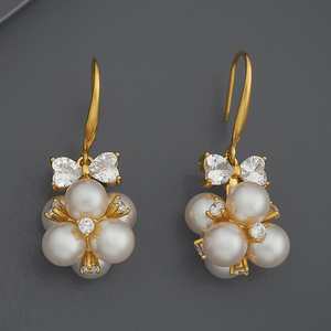 Trendy Fashion Drop Earrings 185970 - Product Image 1