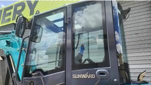 สำหรับรถขุดตีนตะขาบ SWE18UF ขนาด 1.3 ตัน แรงบิดสูง พร้อมเครื่องยนต์และชิ้นส่วนจาก Huade - Product Image 4