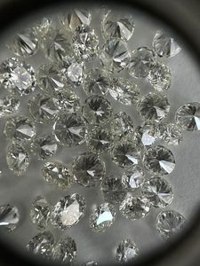 Diamantes naturales redondos blancos Mezcla suelta al por mayor en VVS VS Clarity FGH Tamaños de color 3,50mm a 4,60mm - Product Image 3