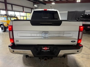 FORD F250 CREW CAB KING RANCH ULTIMATE 2022, Volante a la Izquierda, Interior Oscuro, Motor 6.7L POWERSTROKE FX4 4X4, Envío Gratis - Product Image 6