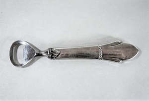 Juego de 3 abridores de botellas de cerveza y vino personalizados de ágata negra y latón, arte único en resina, calidad superior, suministro al por mayor - Product Image 2