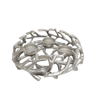 Bougeoir en métal de conception moderne décorative à la maison avec le support de 4 bras avec la décoration argentée de chambre d'hôtel et de table - Product Image 1