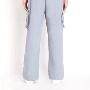 Vente en gros Pantalon cargo de haute qualité pour homme Pantalon confortable et fonctionnel en mélange de polyester et de coton Idéal pour les aventures en plein air - Product Image 6