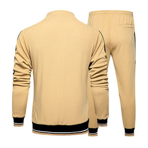 Survêtement pour homme personnalisable, polyester, coupe ajustée, vêtements de sport, survêtement pour toutes les saisons, survêtements de jogging en gros pour hommes - Product Image 2