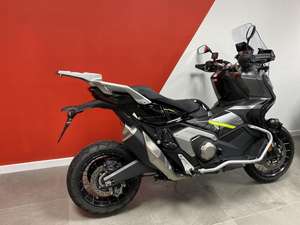 Ventas de motocicletas 2024-2025 X ADV 750 DCT Euro 5 745cc en venta y listas para exportar - Product Image 4