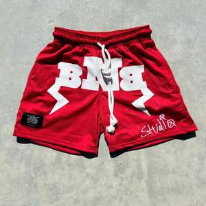 กางเกงขาสั้นเล่นกีฬา5นิ้วสำหรับผู้ชายกางเกงขาสั้นตาข่ายพิมพ์ลายหน้าจอสำหรับฤดูร้อนงานตามสั่ง - Product Image 6