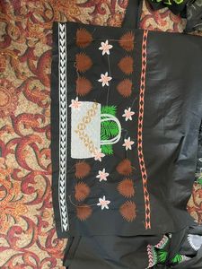 Faldas Hawaiano con estampado de algodón de alta calidad para mujer, nuevo estilo, ropa hawaiana, bordado, fabricado en Pakistán, precios, faldas hawaianas - Product Image 3