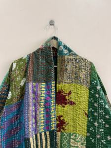 Manteau long en soie Kantha indien traditionnel fait main, style kimono - Product Image 3