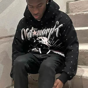 Sweat à capuche en coton mélangé uni, style rockstar, streetwear éco-responsable, avec strass et coupe tendance pour l'hiver - Product Image 5