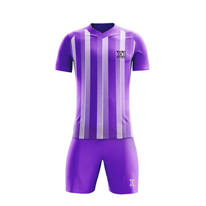 Al por mayor uniforme de fútbol con logotipo personalizado uniforme de fútbol de poliéster de alta calidad uniformes de fútbol de tendencia - Product Image 5