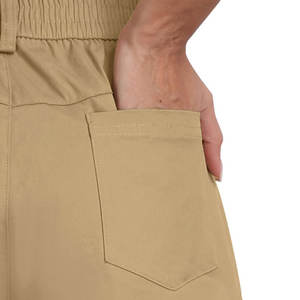 Excellence Quality Women Cargo Shorts con diferentes colores pantalones cortos para mujer Diseño único Best Look Cargo shorts para mujer - Product Image 3