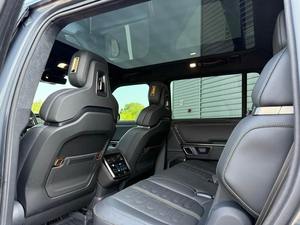 Rivian R1S 2023 bien usado en venta - Product Image 6