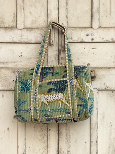 กระเป๋าเดินทางผ้ากำมะหยี่ลายสัตว์ สไตล์โบฮีเมียนสุดหรู ขนาดใหญ่ จุของได้เยอะ เป็นมิตรกับสิ่งแวดล้อม คุณภาพสูง ทนทาน ซิปแข็งแรง - Product Image 5