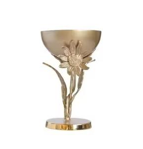 Vente en gros de bol de service en métal doré et argenté pour centre de table de salon, cadeau fait main pour la décoration de la maison, bols de service pour buffet - Product Image 1