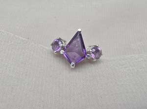 Bague en Améthyste Naturelle Taille Ovale, Argent Sterling 925, Certifiée IGI, 1,40 Carat, Bijou d'Amitié Tendance, Cadeau Idéal pour Meilleure Amie Femme - Product Image 3