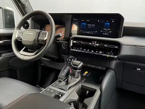 SUV Usada en Buen Estado, Modelo 2024, Volante a la Izquierda, con 50001-75000 Millas, Emisión Euro IV, Proveniente de Japón - Product Image 2