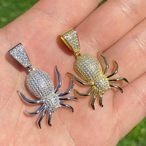 Colgantes Personalizados de Plata de Ley 925 con Baño de Rodio, Diseño Minimalista de Araña Tarántula con Moissanita Helada - Product Image 1