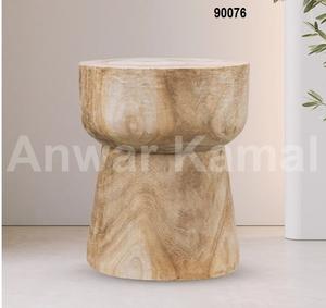 โต๊ะข้างทรงกลมทำจากไม้เนื้อแข็ง - Product Image 1