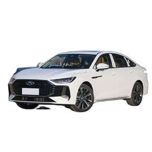 Sedán Compacto 2025 1.6T Turbo de 197 HP, Modelo Estándar, Auto Eléctrico Puro, Autonomía de 401-500 km, Batería de 110 kWh+, Listo para Conducir - Product Image 2