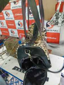 Bolsa de Viaje de Piel de Vaca Auténtica Estilo Occidental, Multiusos, Hecha a Mano, Unisex, Color y Tamaño Personalizables - Product Image 4