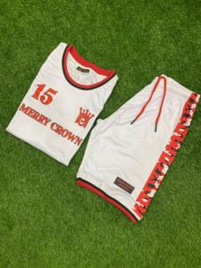 Uniforme de baloncesto de alta calidad personalizable conjuntos 100% poliéster características transpirables con pantalla de nombre del equipo - Product Image 5