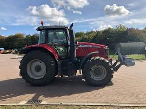 Nueva condición Tractores Manual Caja de cambios Dirección derecha Cuero oscuro Interior Diesel Euro VI Estándar de emisión R20 Tamaño del neumático - Product Image 4