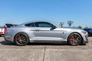 รถฟอร์ด มัสแตง เชลบี GT500 ปี 2022 สภาพสะอาดมาก พวงมาลัยซ้าย/ขวา เครื่องยนต์ V8 ซูเปอร์ชาร์จ 760 แรงม้า พร้อมส่ง - Product Image 6