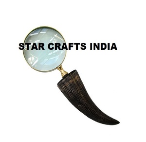 อุปกรณ์อ่านหนังสือพิมพ์ทำจากทองเหลืองที่จับกระดูกทำจากทองเหลืองพร้อมแว่นขยายแบบโค้ง - Product Image 1