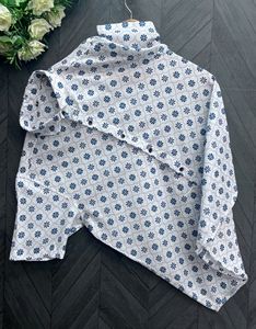 พิมพ์เสื้อฮาวายผู้ชายขายส่งที่กําหนดเอง 100% โพลีเอสเตอร์ฤดูร้อนเสื้อแขนสั้นคอจีนเสื้อลําลองโครเชต์ - Product Image 3